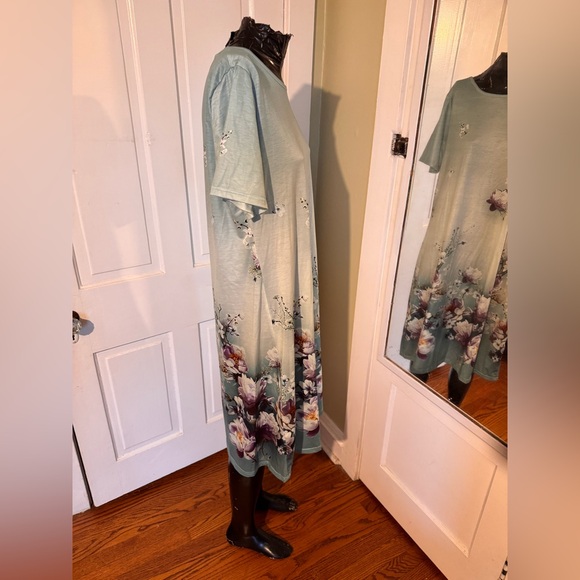 Floral Print Women's T-shirt Dress Sz Large - Picture 7 of 10